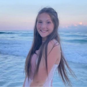 Meet your Posher, Lilly